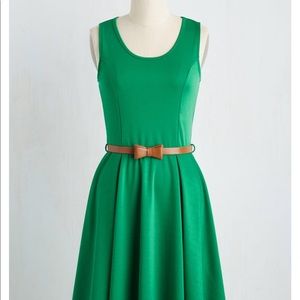 Emerald Green ModCloth dress with belt